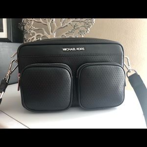 Michael Kors LG Crossbody